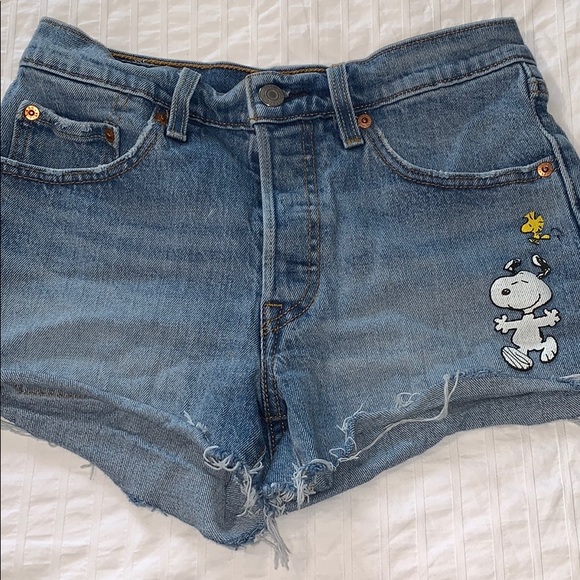 Levi's Pants - 😍LEVI'S 501 cut off denim shorts😍